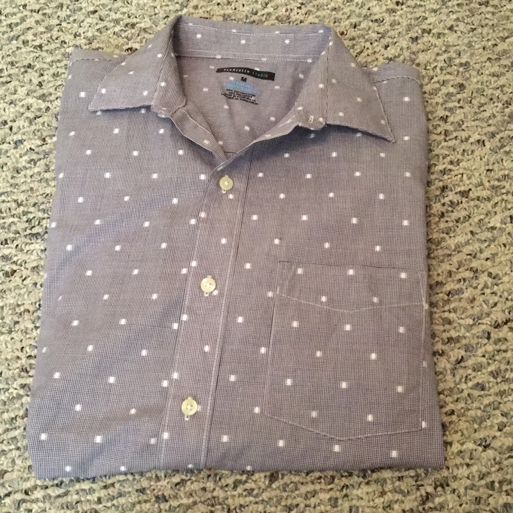 VanHeusen men’s dress shirt
